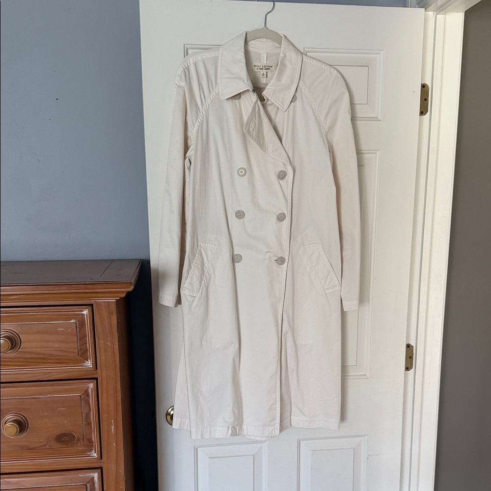 Nili Lotan Classic Women's Double-Breasted Trench Coat - White